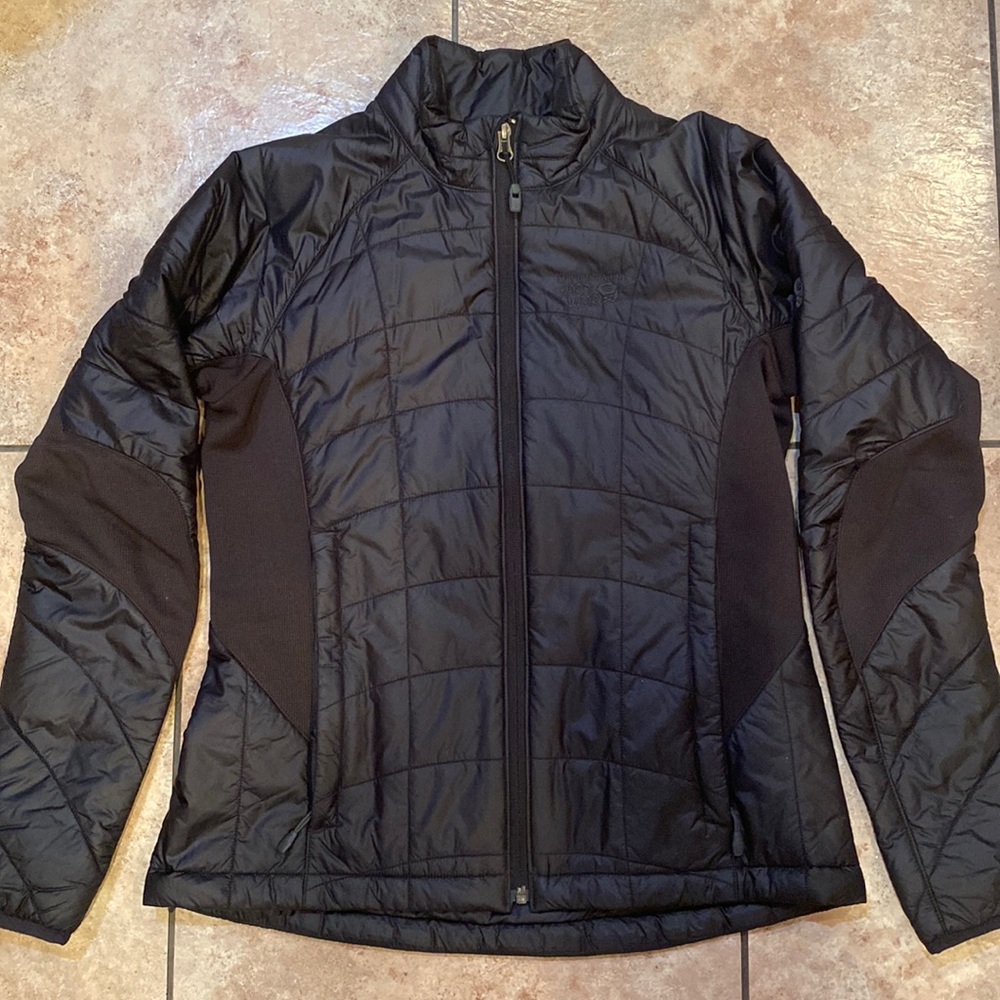 Mountain Hardware lightweight puffer jacket